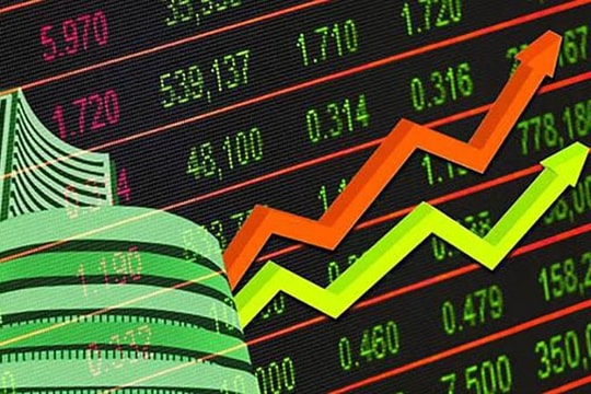 3 cổ phiếu ngân hàng nhóm VN30 cùng tăng kịch trần, đâu là động lực?