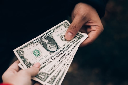 Cổ đông 6 doanh nghiệp này cần hết sức chú ý lịch đăng ký hưởng quyền lợi