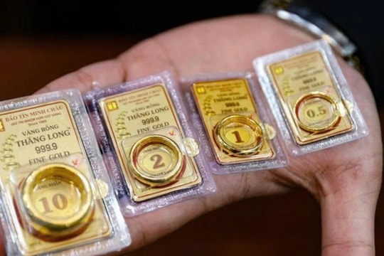 Giá vàng nhẫn hôm nay 14/8: Đồng loạt đảo chiều, chênh cao báo động