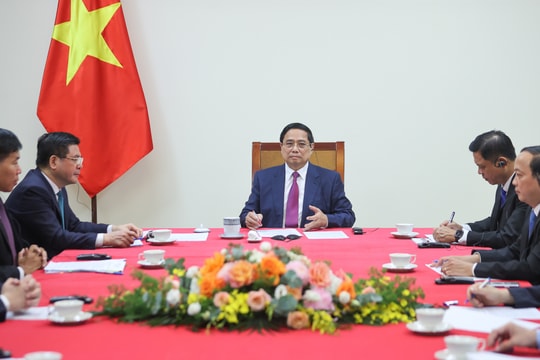 Thủ tướng Phạm Minh Chính điện đàm với Thủ tướng Campuchia Hun Manet