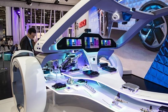 Các "gã khổng lồ châu Á" đang dẫn đầu trong cuộc đua công nghệ pin xe điện toàn cầu