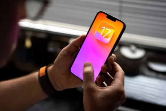 Chiếc iPhone "huyền thoại" từng định hình dòng cao cấp, nay xả kho chỉ từ 4 triệu