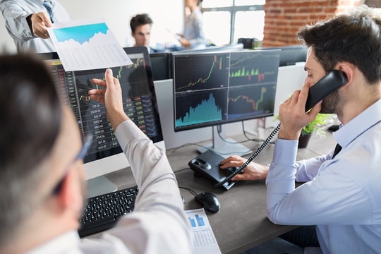 Giao dịch khối ngoại tuần qua (11/8-15/8): Hai cổ phiếu HPG, FPT gây bất ngờ