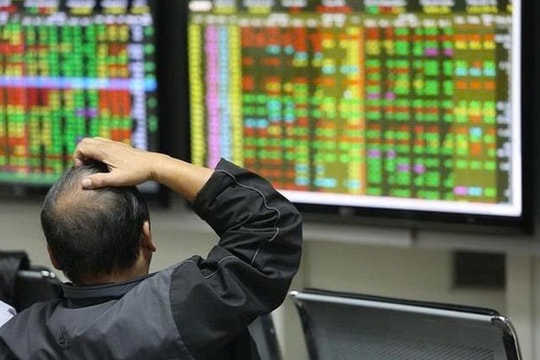 Thời điểm hiện tại có phù hợp để bắt đầu đầu tư chứng khoán?