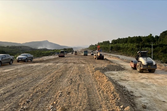 Tổng công ty Thăng Long trúng thầu xây cầu ngàn tỷ qua sông Hồng