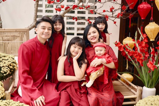 Ở biệt thự triệu đô, con sao Việt vẫn học trường công miễn học phí và gặt hái loạt giải thưởng