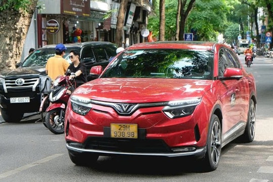 Nếu muốn mua xe điện, đây là điều bạn cần phải biết sớm