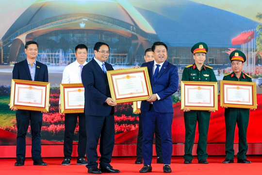 Đèo Cả (HHV) nhận Bằng khen của Thủ tướng Chính phủ