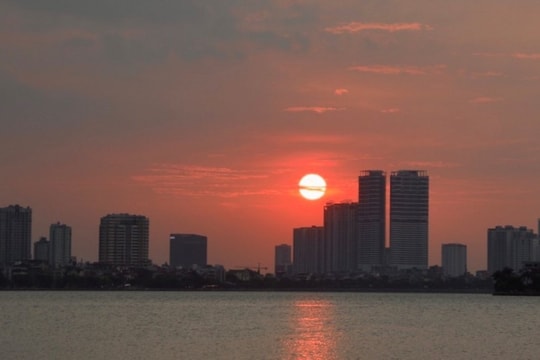 Cổ phiếu Vingroup là điểm tựa, VN-Index kết phiên "xanh vỏ đỏ lòng"