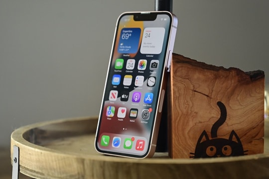 iPhone "tí hon" giá chưa tới 7 triệu: Chip khủng, camera xịn, hiệu năng vẫn đủ sức dùng thêm 3 – 4 năm