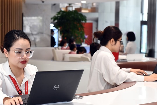 Lãi suất ngân hàng hôm nay 21/8: Gói đặc biệt vẫn chạm gần 10%/năm