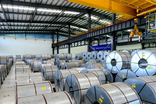 Một doanh nghiệp thép lớn bị phạt và truy thu thuế