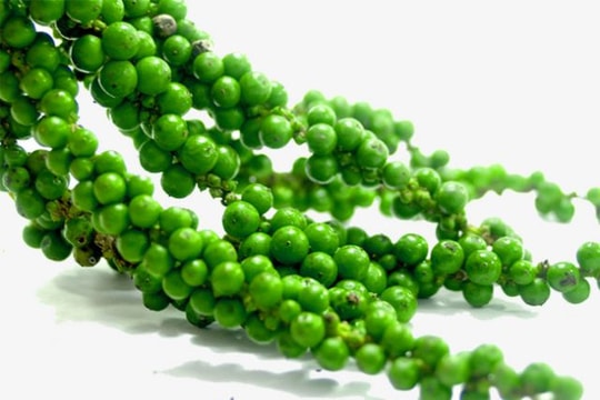 Giá tiêu hôm nay 22/8: Tăng 1.000 đồng/kg, thị trường thế giới “dậy sóng”