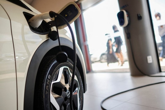 Công nghệ pin xe điện sạc 10 phút đi 400km sắp được ra mắt