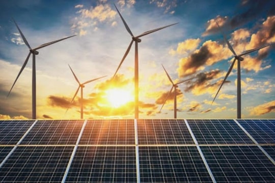 Ngành học khan hiếm nhân lực sắp được miễn học phí: Tốt nghiệp lương 100 triệu, cơ hội vươn ra thế giới