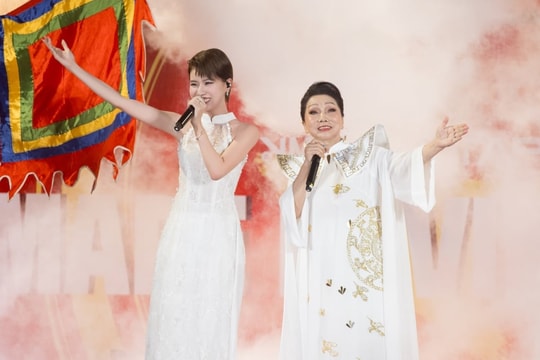 Nữ nghệ sĩ cải lương huyền thoại từng ra đi tay trắng, nay được Forbes vinh danh: Sống lạc quan trong biệt thự rộng nghìn mét