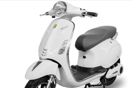 Xe điện dáng Vespa giá dưới 19 triệu: Trải nghiệm lái êm, pin cứu hộ 20 km, nhiều tiện ích công nghệ
