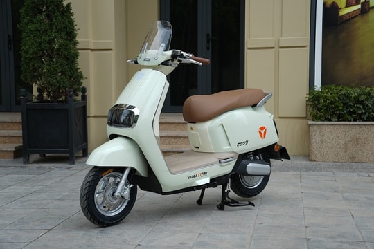 Cảm giác khác biệt khi trải nghiệm mẫu xe điện “chuẩn tiểu thư”: Nhỏ gọn, nhiều công nghệ, an toàn CBS, giá chỉ 19,9 triệu