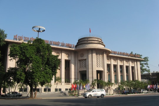 Ngân hàng Nhà nước tung hợp đồng bán ngoại tệ kỳ hạn