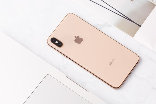 Chiếc iPhone XS Max từng "làm mưa làm gió" nay rẻ như máy phổ thông, vẫn giữ chất flagship