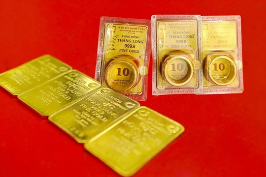 Giá vàng hôm nay 4/9/2025: Vàng tăng dựng đứng, người dân chưa vội chốt lời