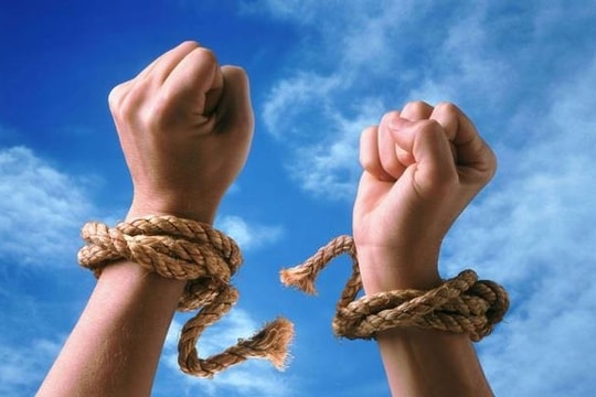 Đầu tháng sau, 730 triệu cổ phiếu năng lượng sẽ được "cởi trói"