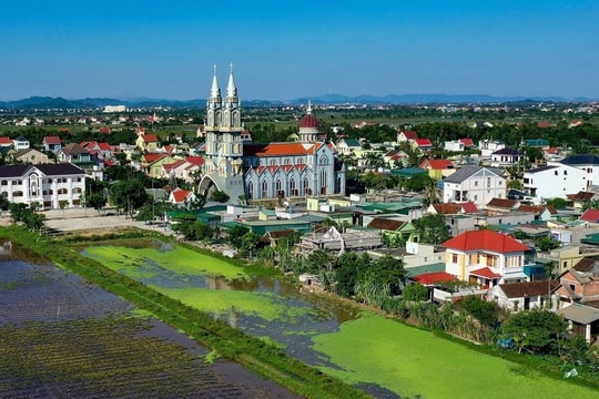 Tại Nghệ An, một khu vực vừa sáp nhập quyết tâm sau 2 năm đạt chuẩn nông thôn mới nâng cao, thu nhập người dân tăng mạnh