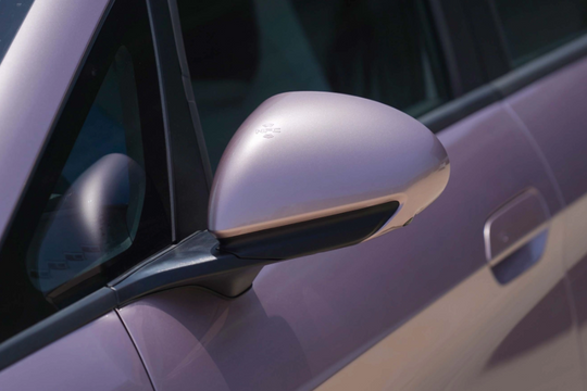 Chỉ từ 600 triệu, sở hữu ngay mẫu xe điện 5 chỗ đi xa tới 400 km/lần sạc: Thiết kế trẻ trung, an toàn vượt trội