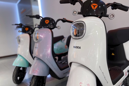 Trải nghiệm xe điện "nhìn là yêu" giá chỉ hơn 14 triệu: Nhỏ gọn, êm ái, pin bền cho cả tuần