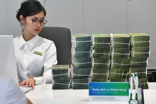 Lãi suất ngân hàng 29/8: Viet A Bank hút khách với kỳ hạn ngắn hấp dẫn