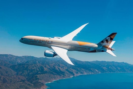 Máy bay nặng hàng trăm tấn nhưng vẫn bay vút lên bầu trời nhờ bí mật này?