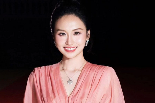 Chân dung nàng dâu cả nhà Vingroup: Tốt nghiệp Ngoại thương, nhan sắc gây sốt