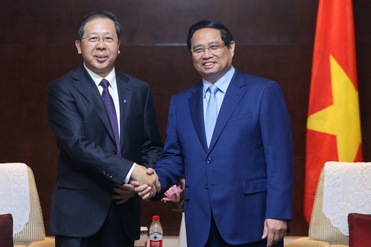 Thủ tướng tiếp lãnh đạo các tập đoàn hàng đầu Trung Quốc muốn mở rộng đầu tư, hợp tác tại Việt Nam