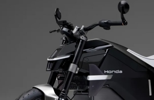 Honda ra mắt xe điện thể thao mới: Chạy 100 km/lần sạc, hỗ trợ sạc nhanh CCS2, giá gây bất ngờ