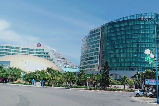 Thấy gì từ việc cổ phiếu DIC Corp tăng trần và đột biến thanh khoản?