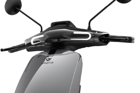 Xe điện Nhật siêu gọn nhẹ ra mắt: Thuận tiện đi phố, chạy cực êm 80 km chỉ với một lần sạc