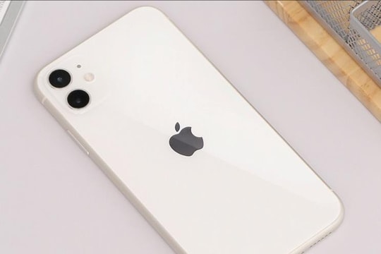 Chiếc iPhone từng ‘làm mưa làm gió’ nay chỉ còn 4,9 triệu, vẫn chạy mượt iOS 19