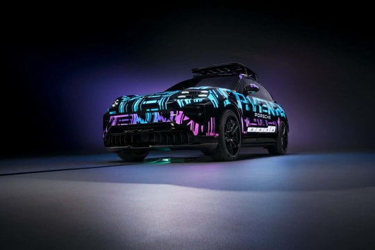 Xe điện sắp ra mắt gây xôn xao với cách sạc pin không cần cắm dây