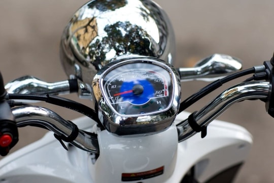 Khám phá mẫu xe điện Honda dành cho giới trẻ: Giá chỉ 12 triệu, sạc đầy đi cả ngày không lo hết pin