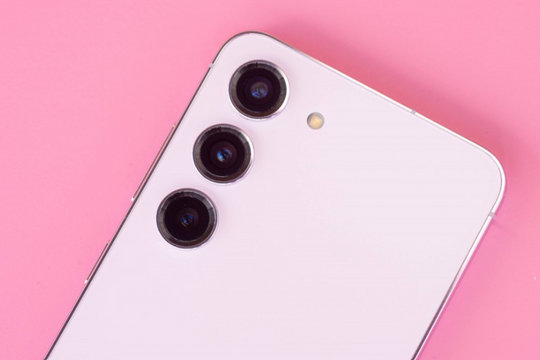 Chiếc Galaxy S rẻ nhất Việt Nam: Giá chưa tới 13 triệu, hiệu năng ngang ngửa iPhone 16