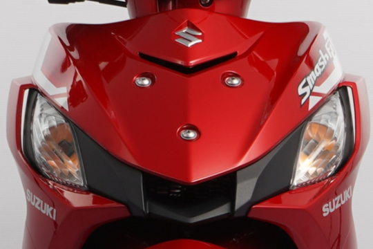 Xe xăng huyền thoại tái xuất: Thiết kế góc cạnh, cốp rộng, giá bán gây bất ngờ