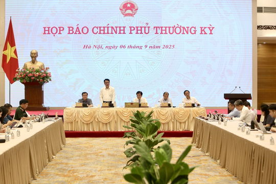 Bộ Tài chính nêu loạt giải pháp quyết liệt thúc đẩy giải ngân vốn đầu tư công