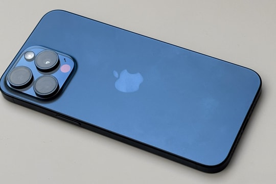 Nóng: Giá lên đời iPhone 15 Pro Max giảm đậm sâu khi iphone 17 ra mắt