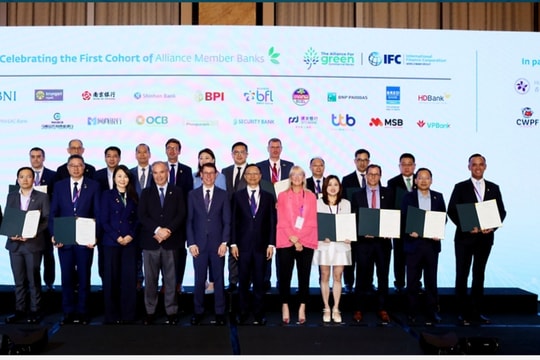 4 ngân hàng Việt góp mặt trong Liên minh tài chính xanh 5.600 tỷ USD
