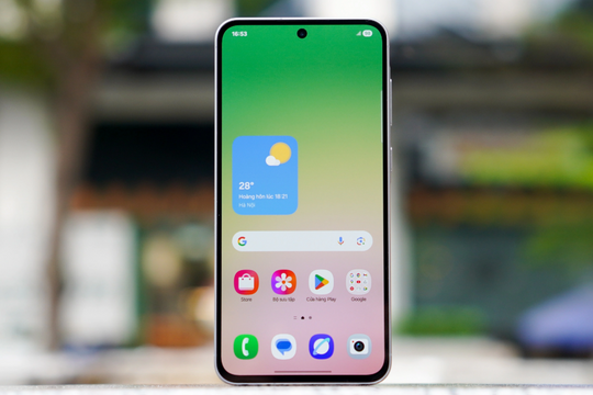 Smartphone tầm trung giảm giá cực đẫm: Chỉ hơn 7 triệu, hiệu năng chẳng kém flagship