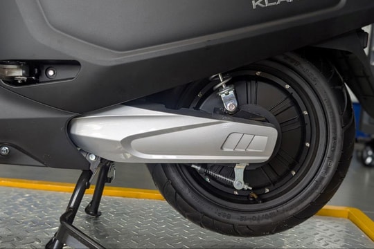 Lái thử mẫu xe điện Việt nhưng sang chảnh kiểu Ý: Chạy 112 km/sạc, pin bảo hành 8 năm, giá chỉ 25 triệu