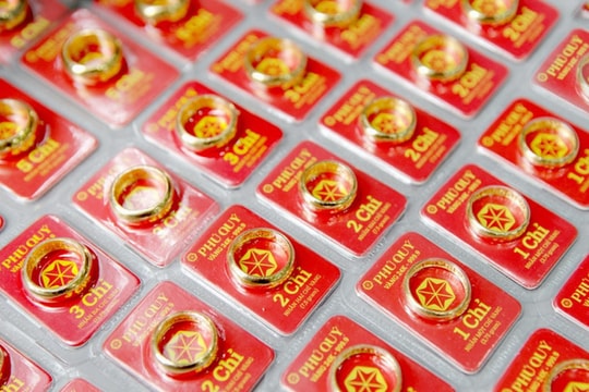 Giá vàng nhẫn hôm nay 12/9: Một đơn vị "ngược dòng" tăng 2 triệu đồng/lượng