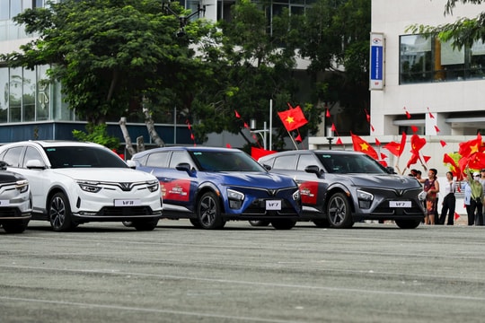 Vừa khoe doanh số ấn tượng trong tháng ‘ngâu’, VinFast bất ngờ mang tới điều đặc biệt cho hàng triệu chủ xe Việt