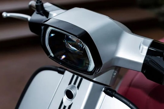 Giá chỉ hơn 20 triệu, xe xăng mới thách thức "tiểu SH" về mọi mặt: Có ABS, TCS, chạy 400 km/lần đổ xăng