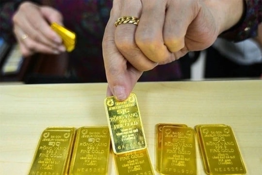 Thị trường kim loại quý hôm nay 13/9/2025: Giá vàng mất đà, bạc bất ngờ tăng